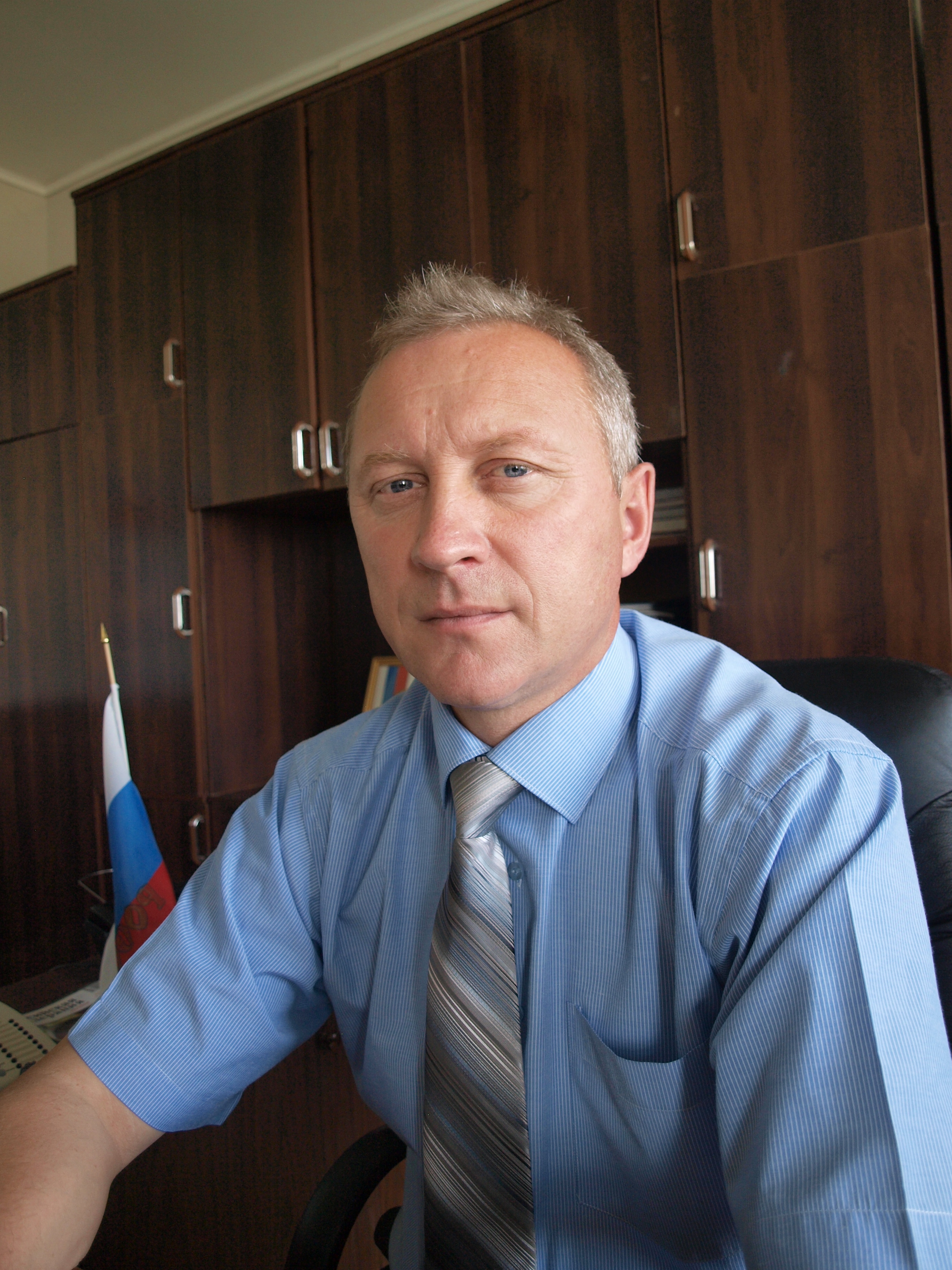 Фото главы краснозоренского района орловской области